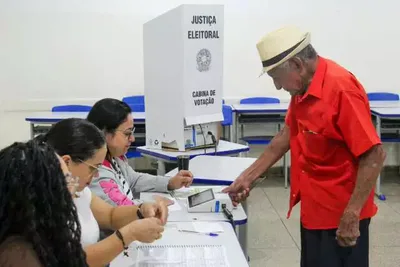 Eleitores levam de pouco mais de um minuto a quase nove para votar em Campo Grande