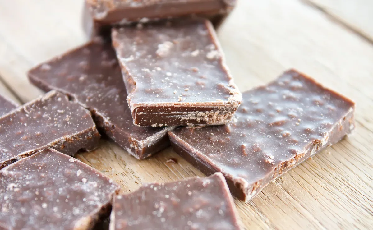 Chocolate esbranquiçado: quando ainda dá para consumir e como aproveitar