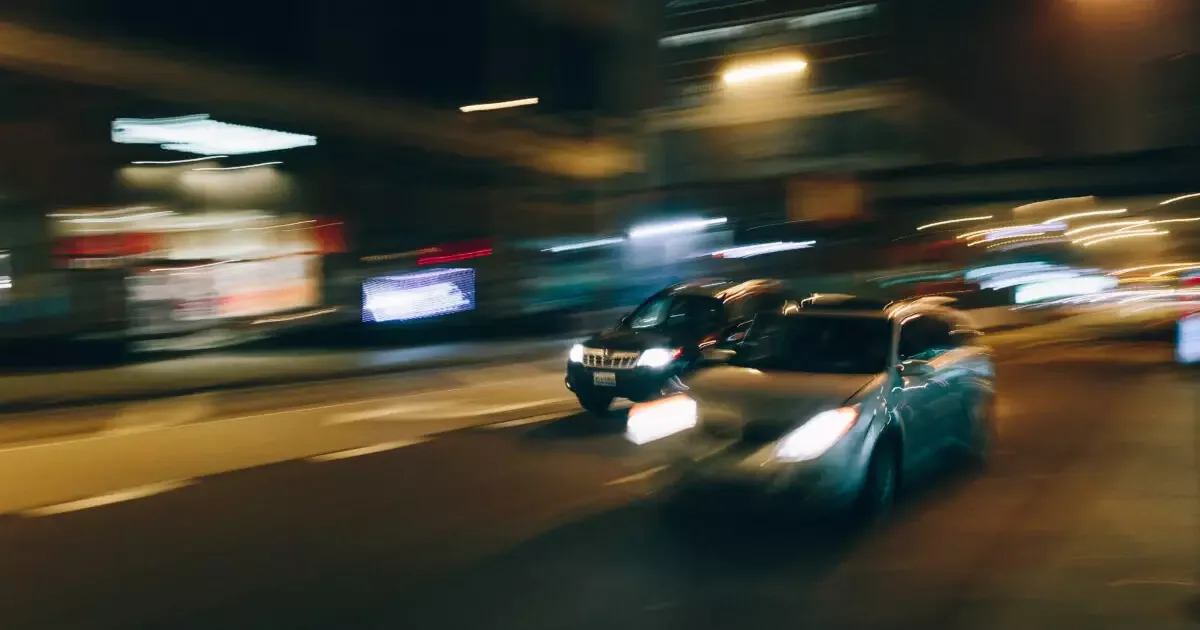 Imagens de câmeras sustentam denúncia contra motoristas de Porsche e RAM em Porto Alegre