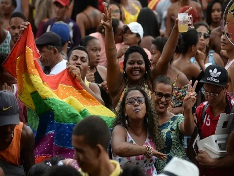 Recife recebe Parada da Diversidade com nove atrações e expectativa de 50 mil pessoas