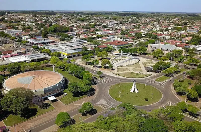 Justiça condena trabalhadora por cobrar multa de rescisão paga no prazo