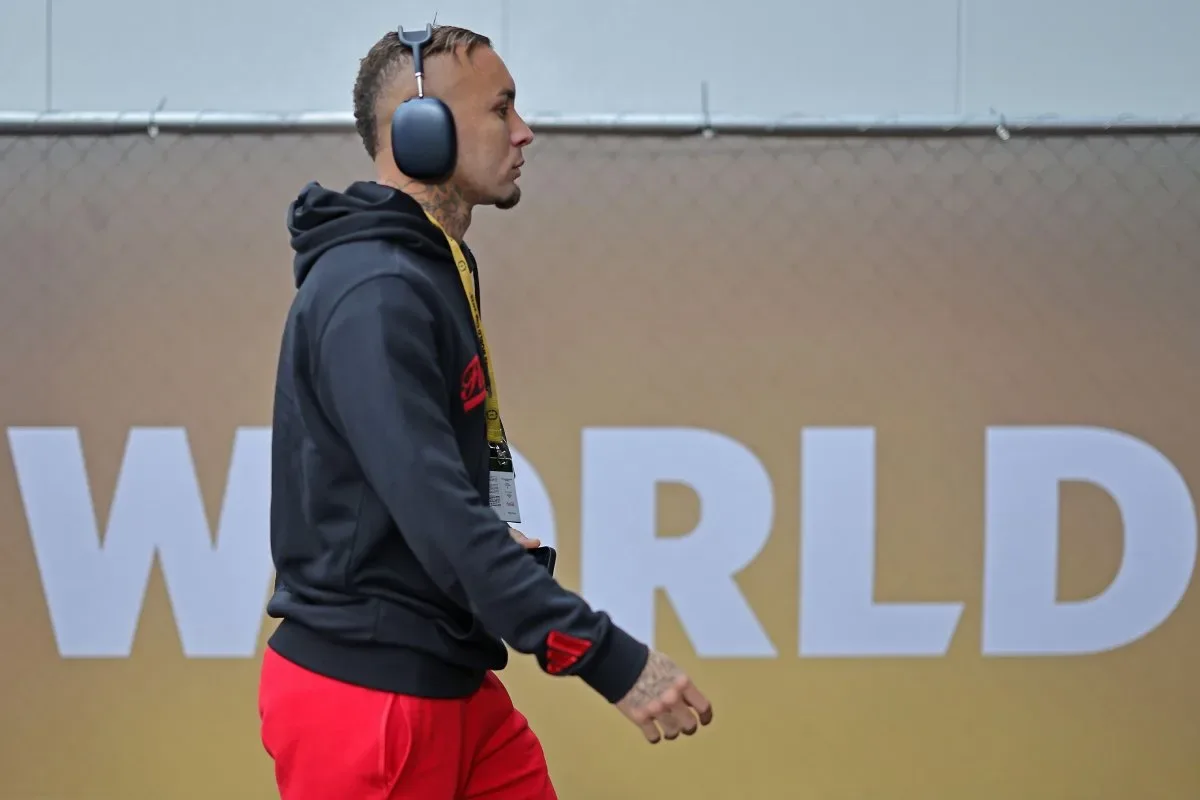 Everton Cebolinha desembarca em São Paulo para concluir ida ao Santos