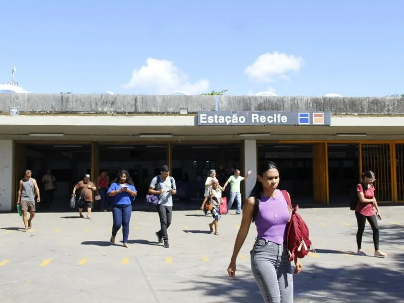CBTU libera estações após interrupção na Linha Sul do Recife