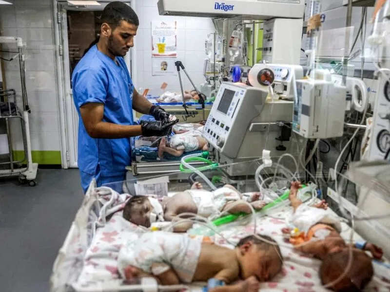 Escassez de incubadoras agrava atendimento neonatal no sul de Gaza