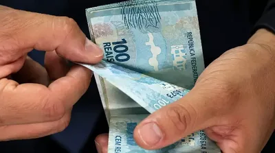 Segunda parcela do 13º deve ser paga até 18 de dezembro