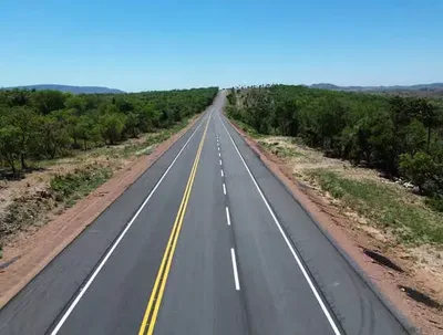 Homem morre atingido por caminhão durante resgate na BR-267