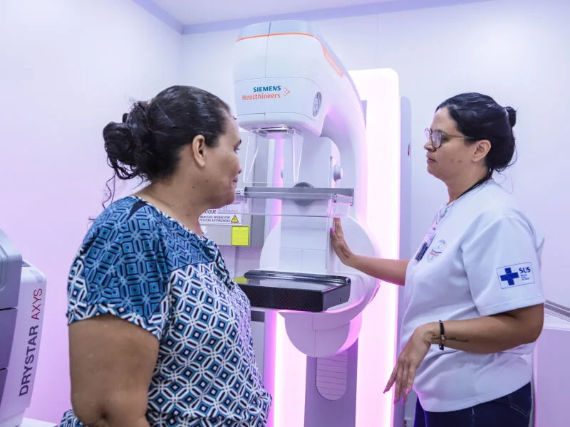 Carretas da Mulher fazem exames e consultas em quatro pontos de Pernambuco