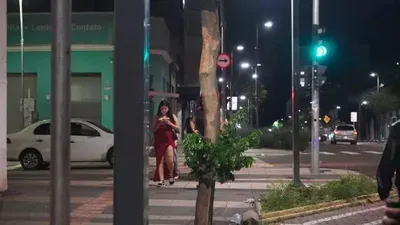 Professor transforma caminhadas noturnas em fotografia autoral em Campo Grande