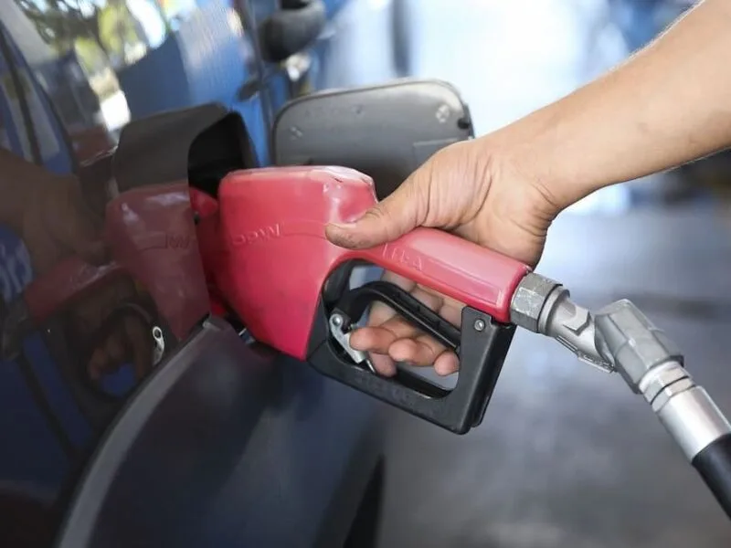 Europa prepara liberação de diesel e petróleo bruto por quatro meses