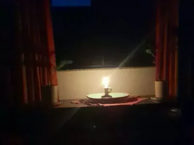 Bairros de Campo Grande passam de 24 horas sem energia após tempestade