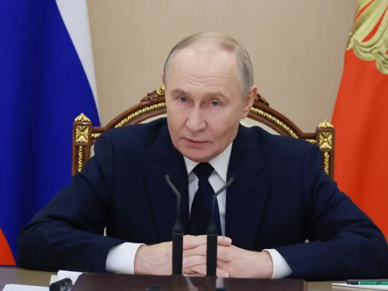 Putin diz que Moscou reagirá a agressão contra Kaliningrado