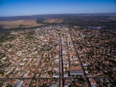 Passageiro receberá R$ 4 mil após esperar ônibus durante a madrugada