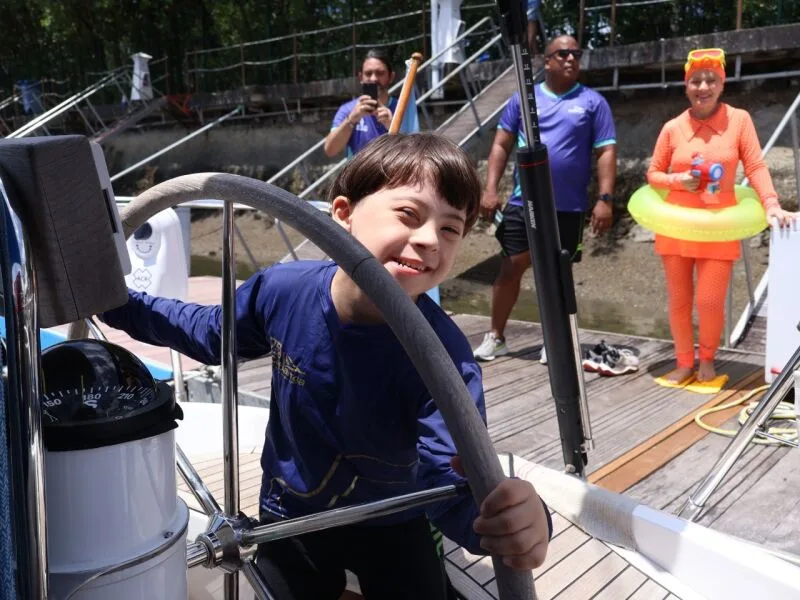 Passeio pela Bacia do Pina integra ação da Refeno para pessoas neurodivergentes