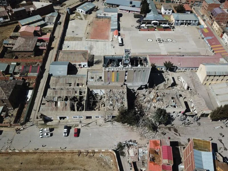 Explosões em quartel na Bolívia deixam três mortos e 14 militares desaparecidos