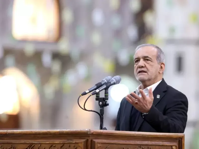 Presidente iraniano critica negociações com os Estados Unidos