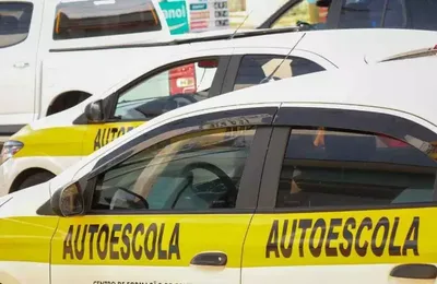 STF mantém autorização para usar carro particular na prova da CNH