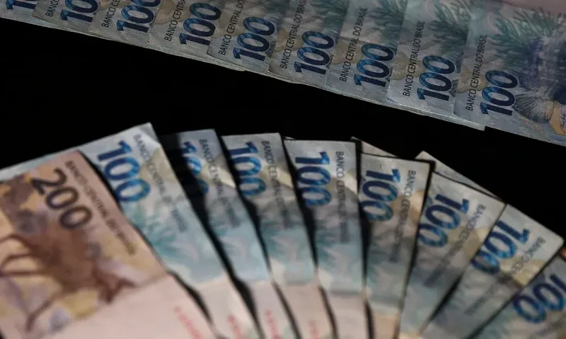 Fazenda corta previsão de inflação e revisa cenário econômico para 2026