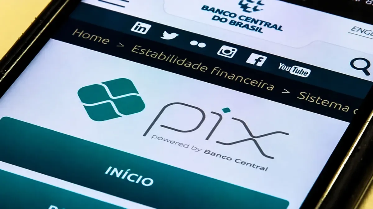 Pix por aproximação passa a seguir limite definido por cada banco
