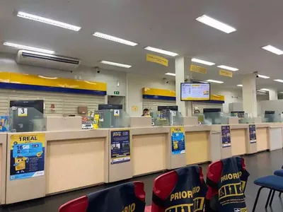 TST manda encerrar greve dos Correios e confirma reajuste salarial