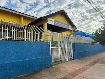 Emei de Campo Grande suspende aulas após paralisação de assistentes