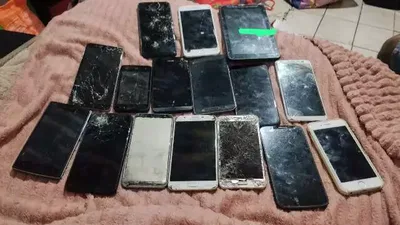 Celulares quebrados podem render dinheiro com peças e reciclagem