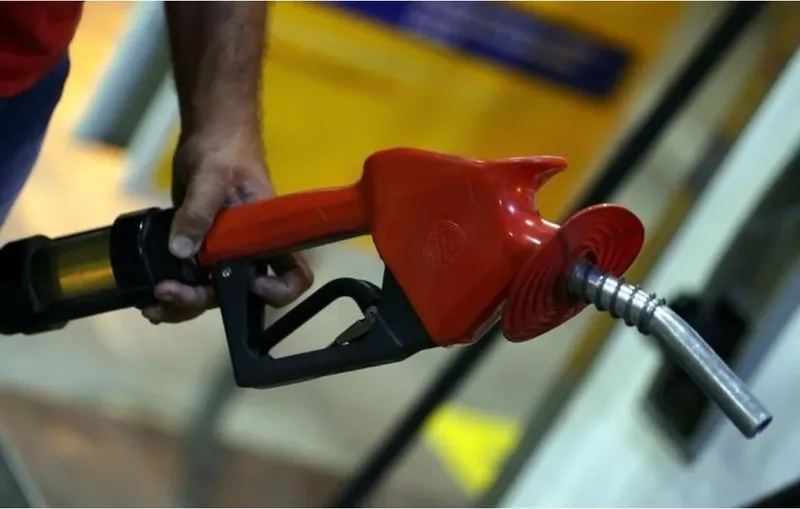 Decreto define regras para benefício de R$ 1 por litro de diesel