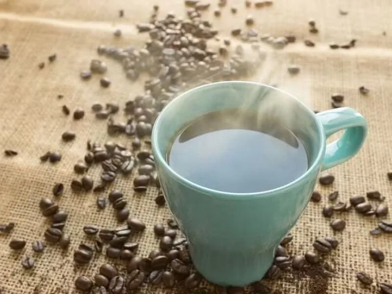 Aroma de café reduz emoções negativas em estudo, mas não altera o coração