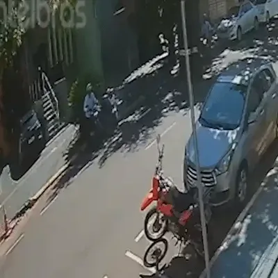 Motocicleta é furtada enquanto auxiliar trabalhava no Centro de Campo Grande