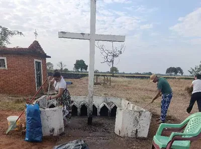Terreiro reúne integrantes para limpar cemitério antes de ritual em Campo Grande