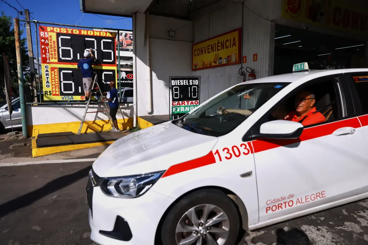 Benefício ao óleo diesel seguirá com valor total de R$ 2,12 por litro